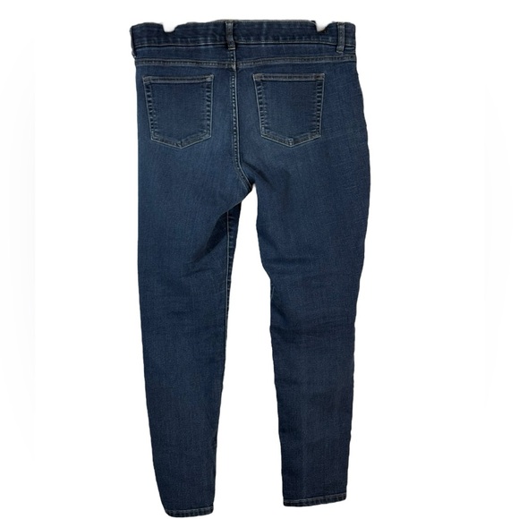 Chaps Dark‎ Wash Skinny Jeans (Size 14) - Picture 2 of 4